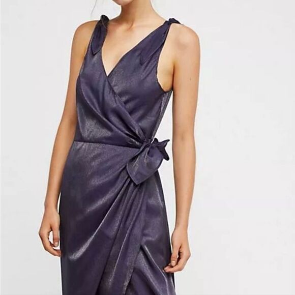 Free People Swipe Right Dress women's size XS‎ navy blue shimmer wrap midi belt - Picture 3 of 11